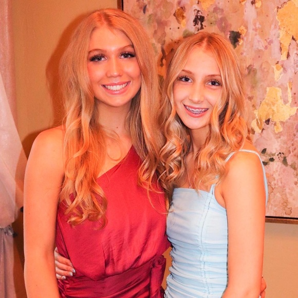 Meet your Posher, Lily - Picture 1 of 1